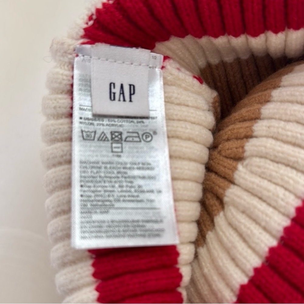 GAP NWOT CashSoft Multicolor Stripe Scarf, Hat, and Gloves - Picture 7 of 10
